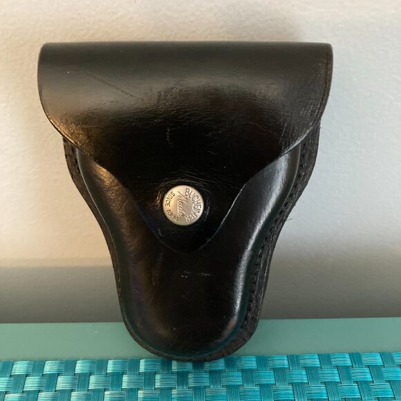 Vintage Police Handcuff Case with Belt Loop NOS Bucheimer - Picture 5 of 9